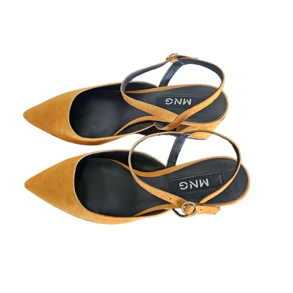 Mango Tan Pointed Toe Heels - Picture 4 of 5